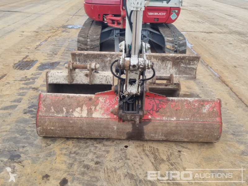 Graafmachine Takeuchi TB240