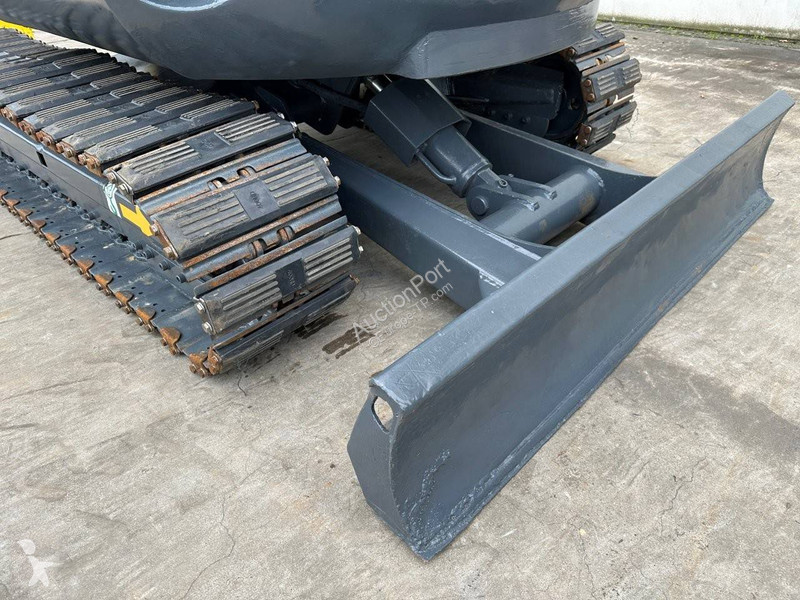 Skovel Neuson 6003