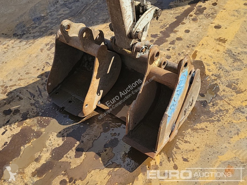 Graafmachine Takeuchi TB210R
