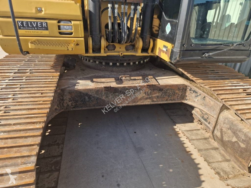 جرافة Caterpillar LRR * 2011r. *