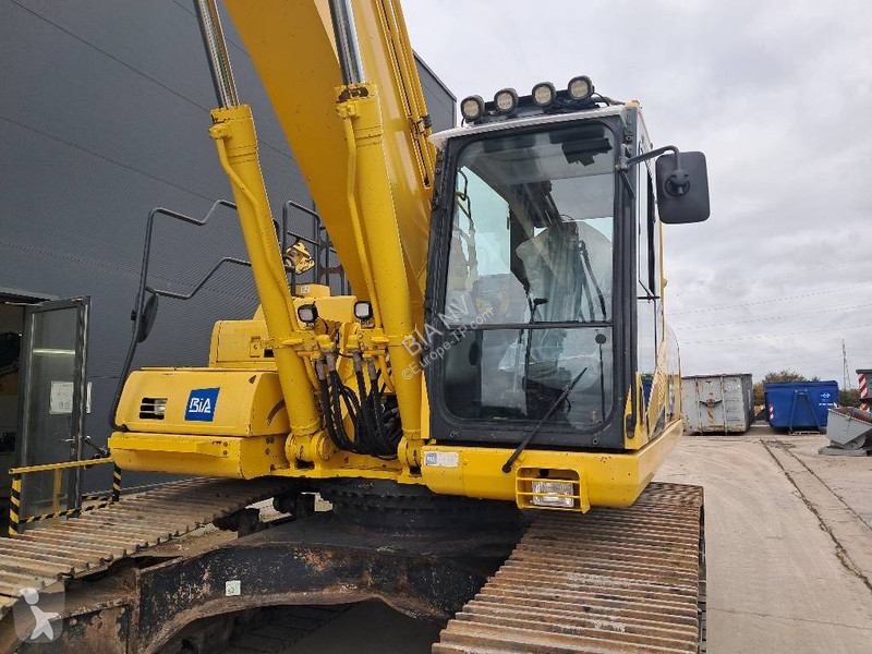 جرافة Komatsu HB365LC-3 Hybrid