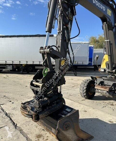 Lopatový nakládač Volvo EW60E