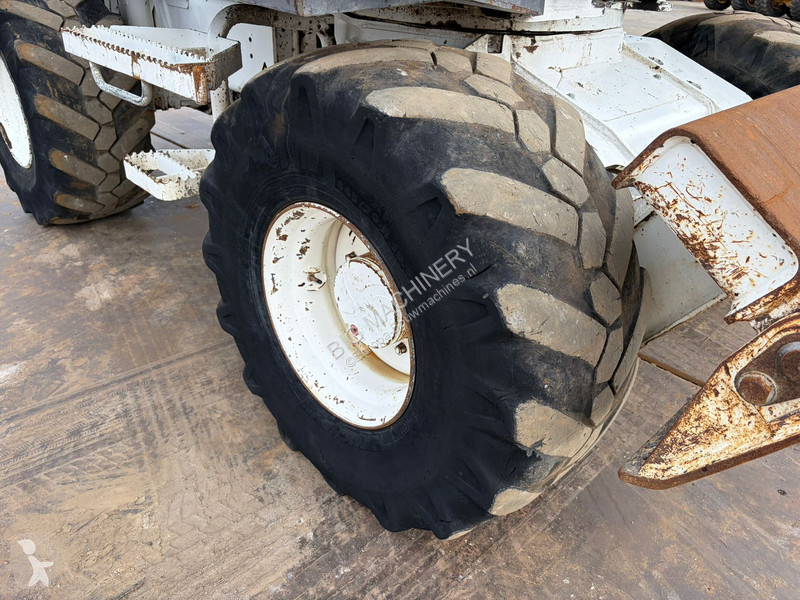 جرافة Mecalac incl. 5 x bucket