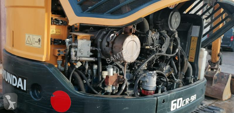 Экскаватор Hyundai  60 CR-9A