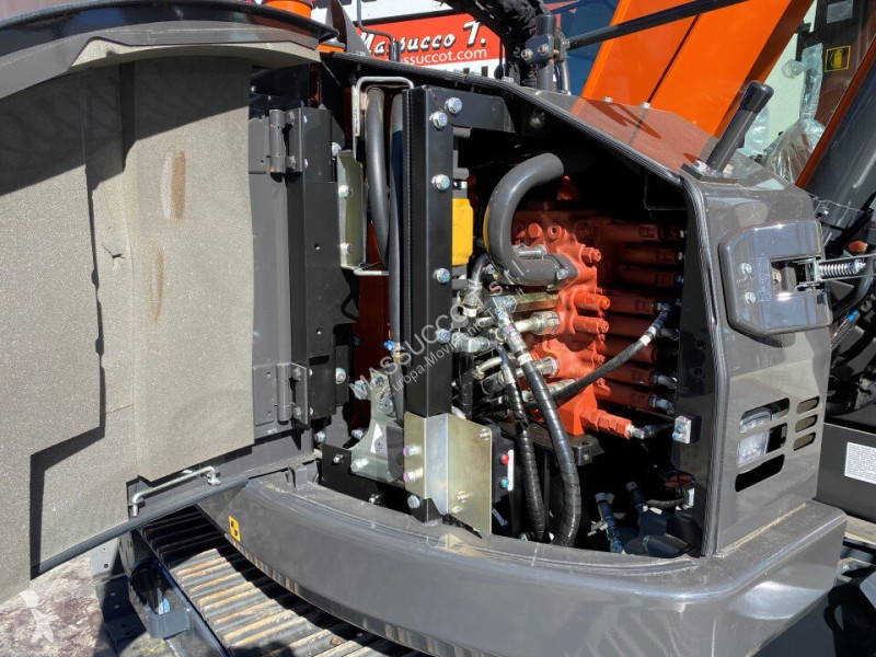 Skovl Hitachi 6