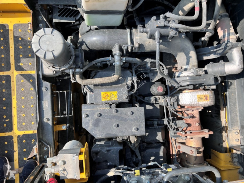 Rýpadlo Komatsu PC490LC -11