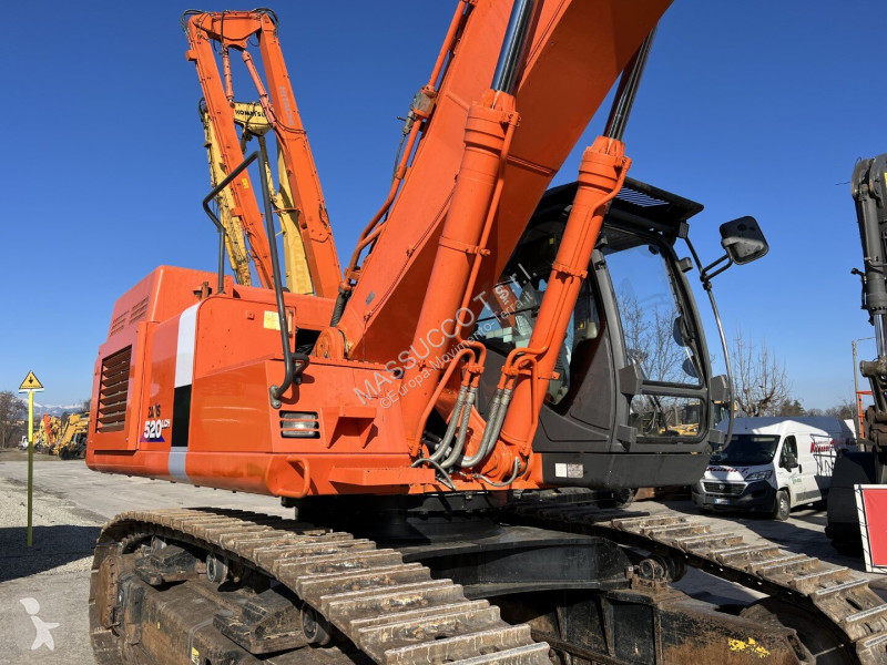 Escavatore Hitachi