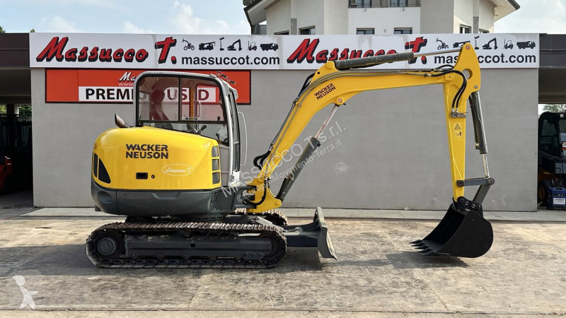جرافة Wacker Neuson