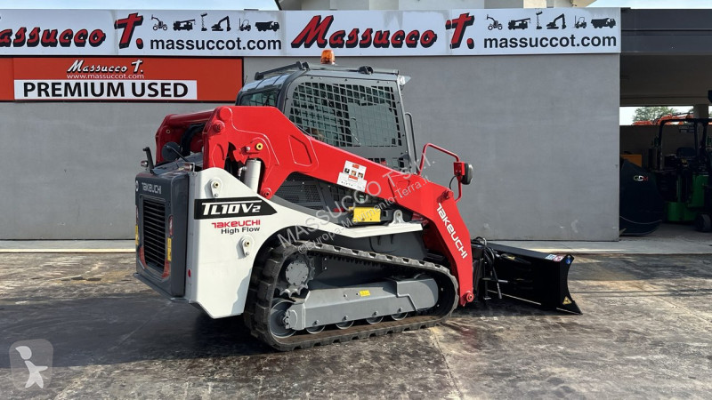 Lopatový nakládač Takeuchi TL10V-2