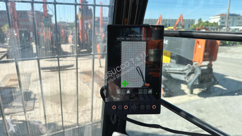 Rýpadlo Hitachi KMC750S-7