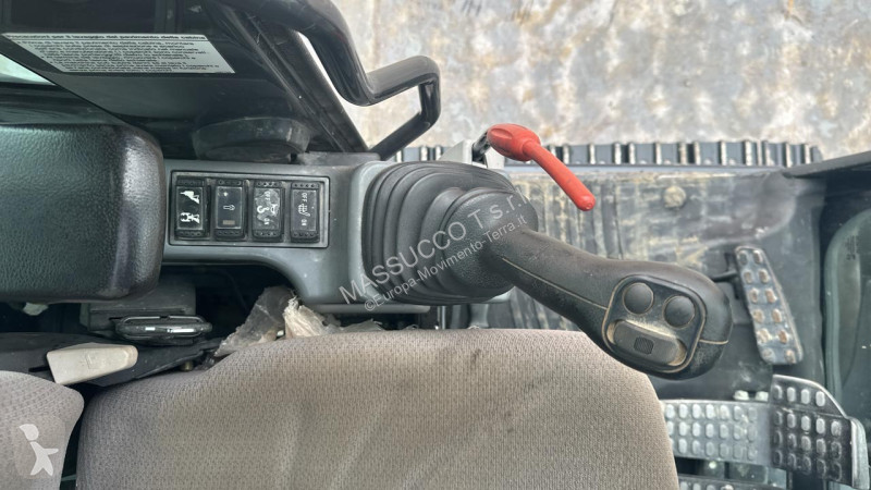Escavatore Hitachi 6 SLF