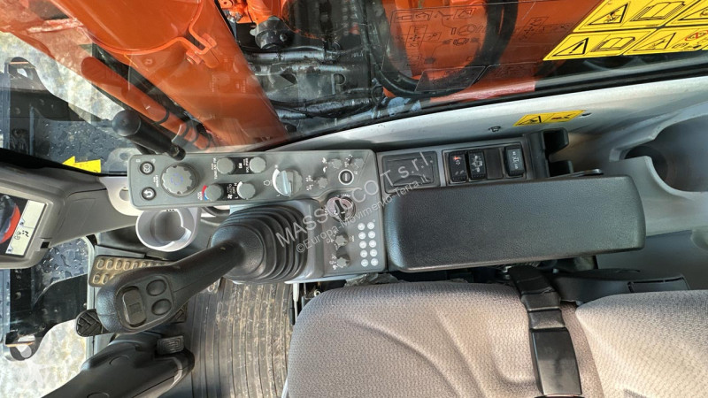 Rýpadlo Hitachi ZX190W-6