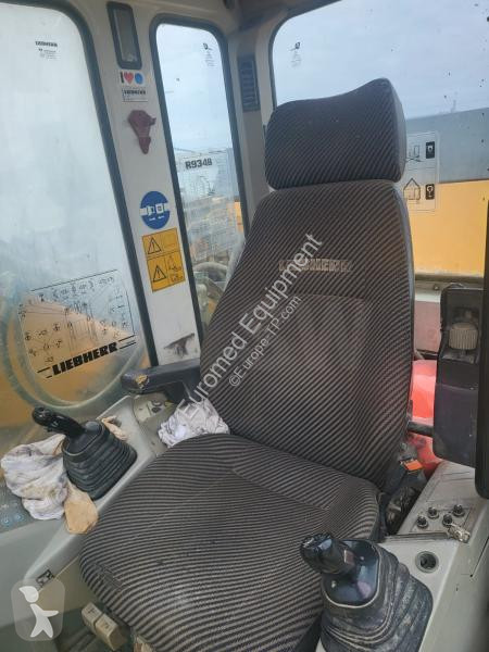 جرافة Liebherr R934B