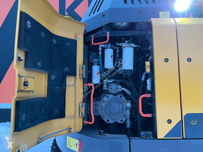 جرافة Volvo ECR 355 EL 3D / AC / CENTRAL...