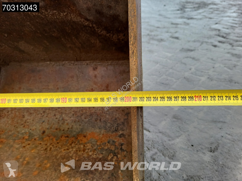 جرافة Komatsu PW180 -7E0