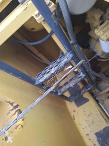 جرافة Komatsu 1400-1