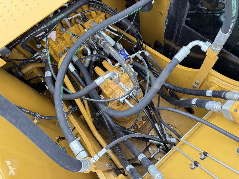 Escavatore Caterpillar D3 GC , 6 m/h