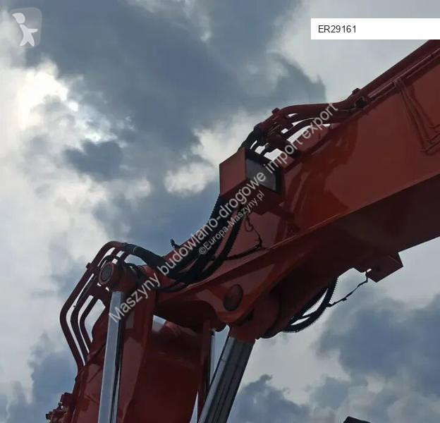 Экскаватор Hitachi