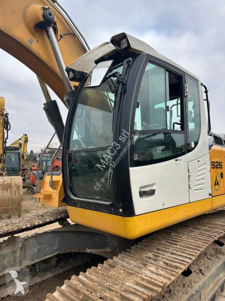 جرافة Liebherr R926LC