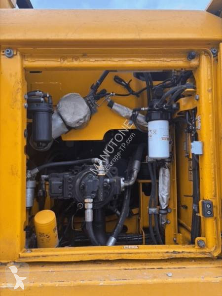 جرافة JCB 220X