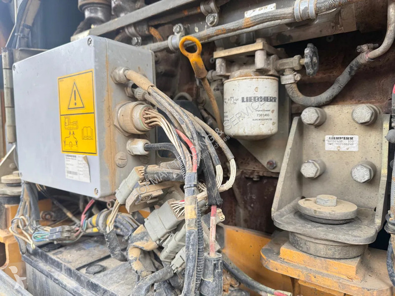 Skovl Liebherr R