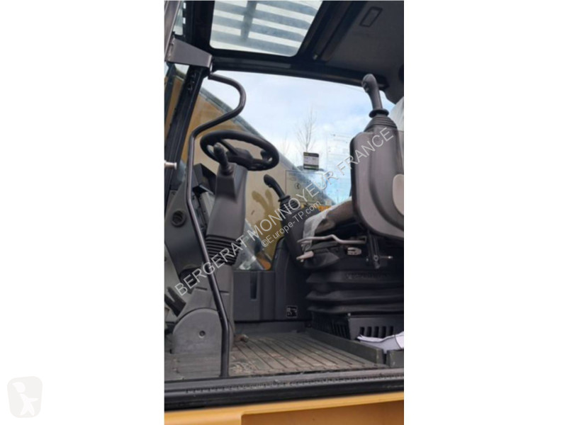 Graafmachine Caterpillar MH3024-1
