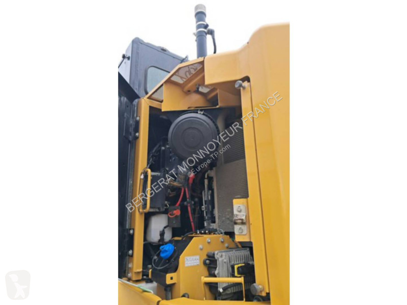 Graafmachine Caterpillar 325F CR