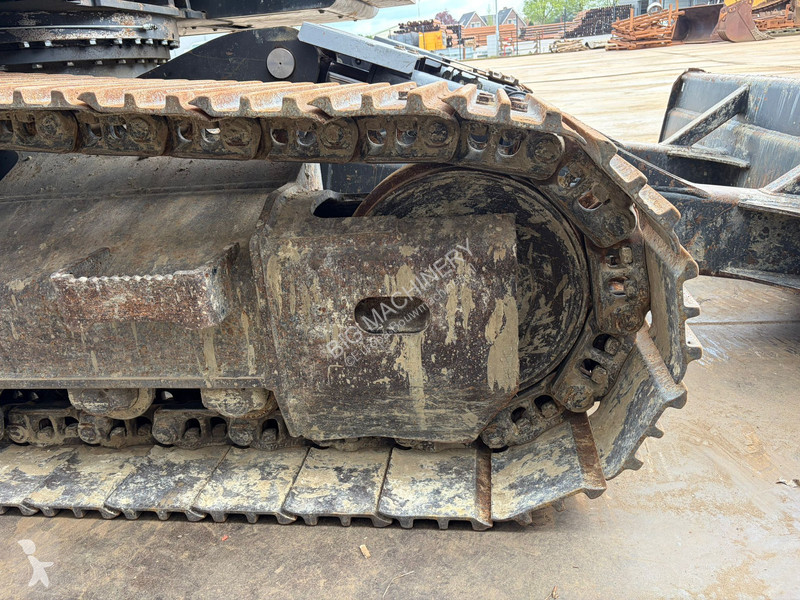 جرافة Doosan