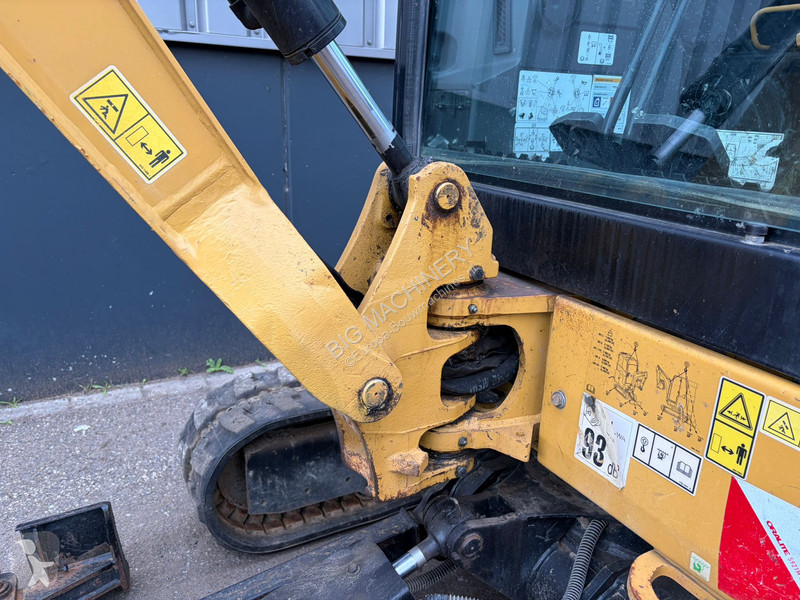 Rýpadlo Caterpillar 3018-05