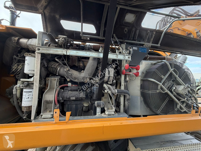Rýpadlo Liebherr A918