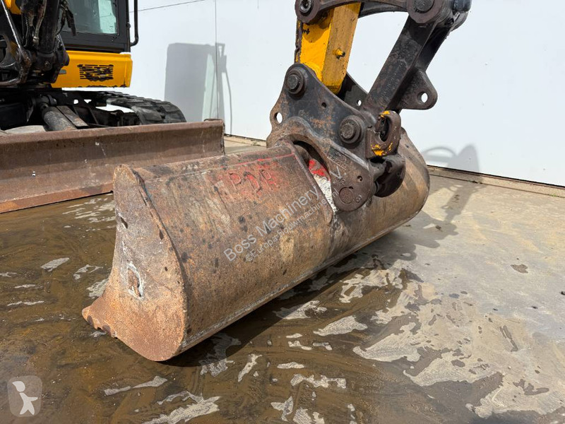 Skovl JCB - Hammer Lines / Quick Coupler