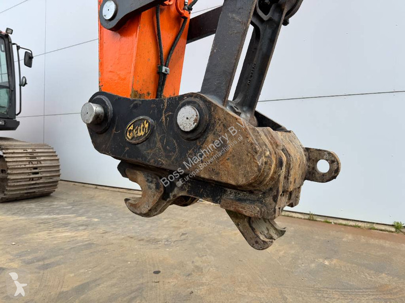 Skovl Doosan 5 - Hammer Lines / Rear + Side Camera