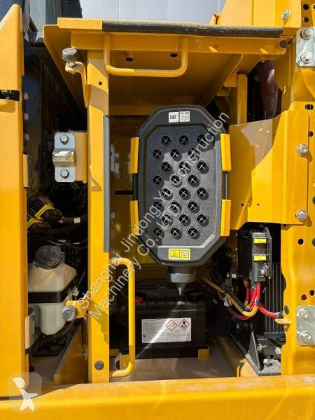 جرافة Caterpillar 330GC