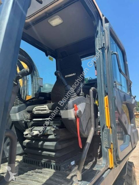 جرافة Hyundai HW 140 A