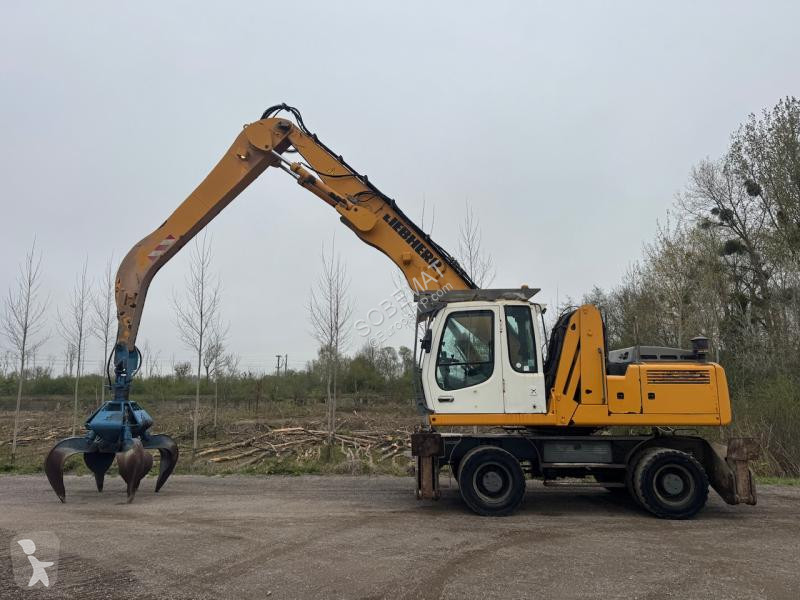 جرافة Liebherr A904C
