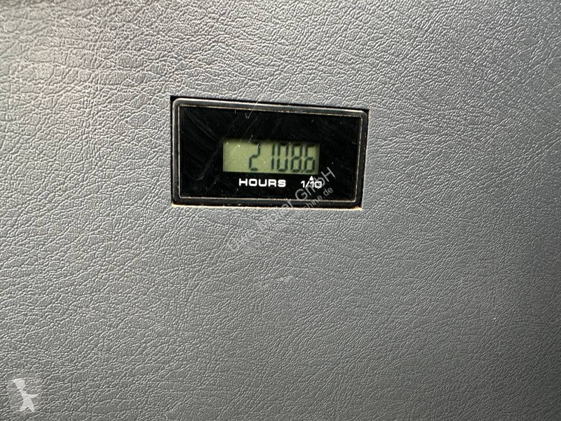 جرافة Hyundai HX 130 ALCR Kettenbagger 76.000...