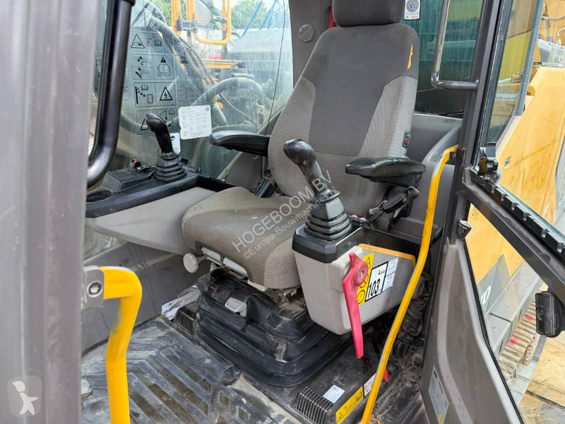 Skovl Volvo