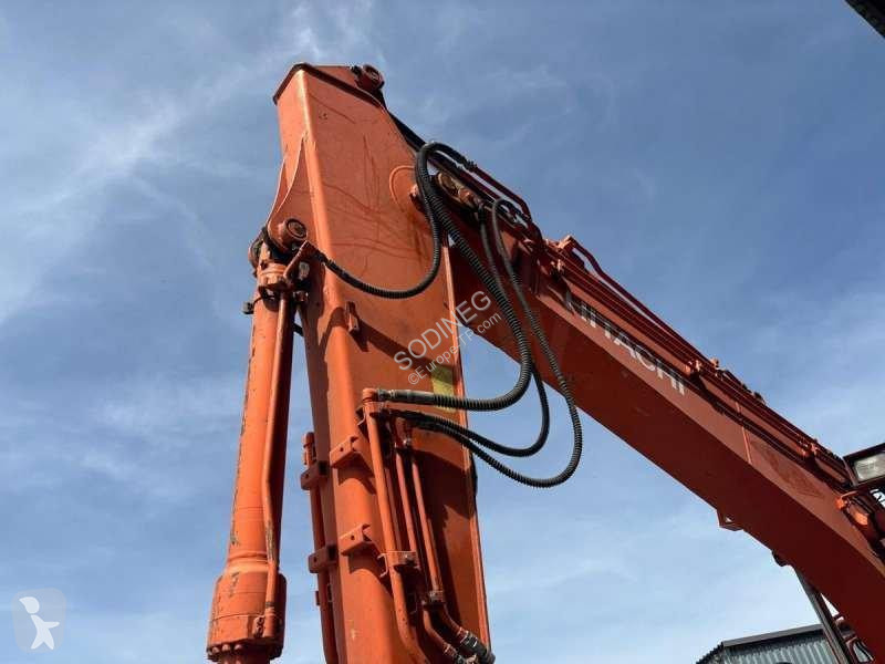 جرافة Hitachi ZX135 US3