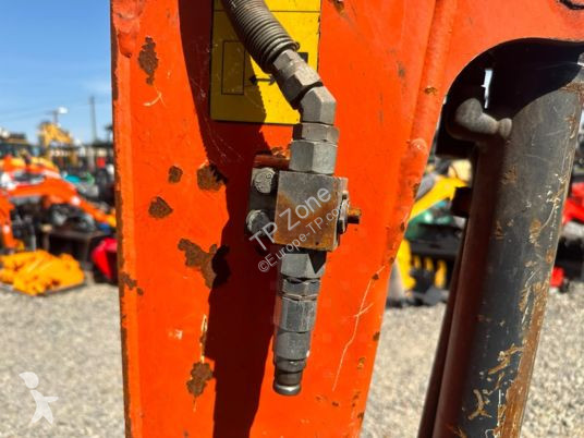 Rýpadlo Hitachi zx26u-5a cr à 19 900 € ht