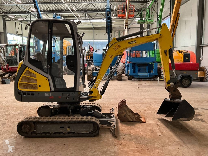جرافة Wacker Neuson VTS