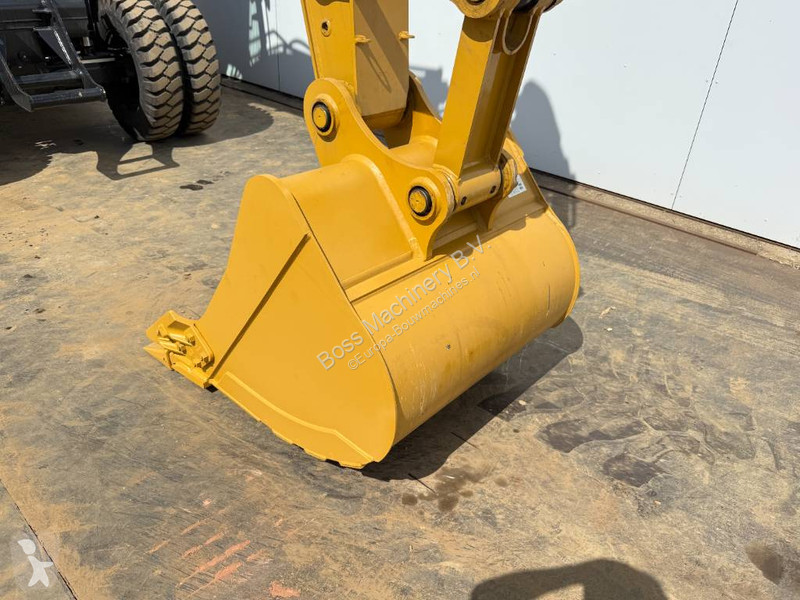 جرافة Caterpillar GC - BRAND NEW / UNUSED /...
