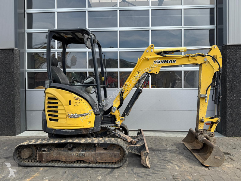 Skovl Yanmar Vio25-6