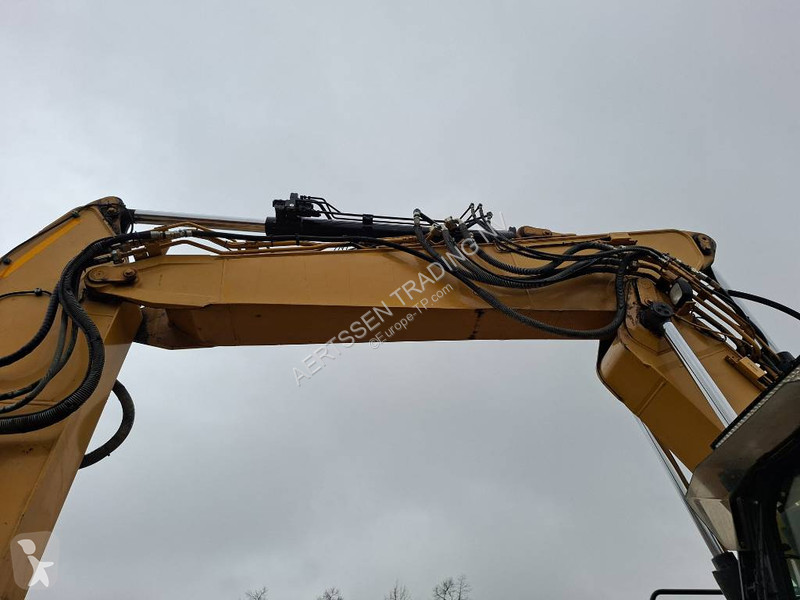 جرافة Caterpillar 325FLCR (Full Trimble 3D GPS)