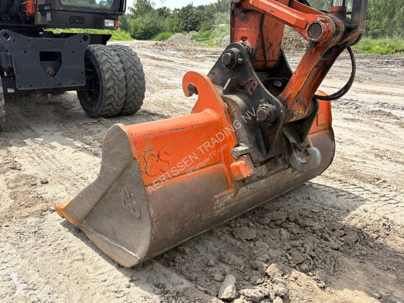 Rýpadlo Hitachi ZX140W-6 (3 Pieces available)