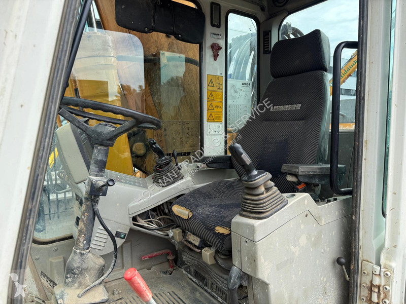 Lopatový nakládač Liebherr A | A/C