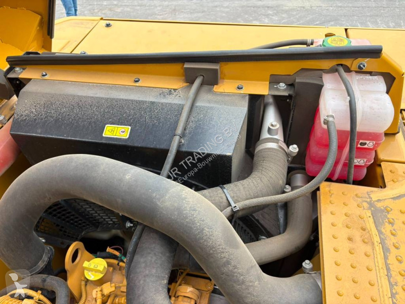 Rýpadlo Caterpillar 321 (New / Non CE + EPA)