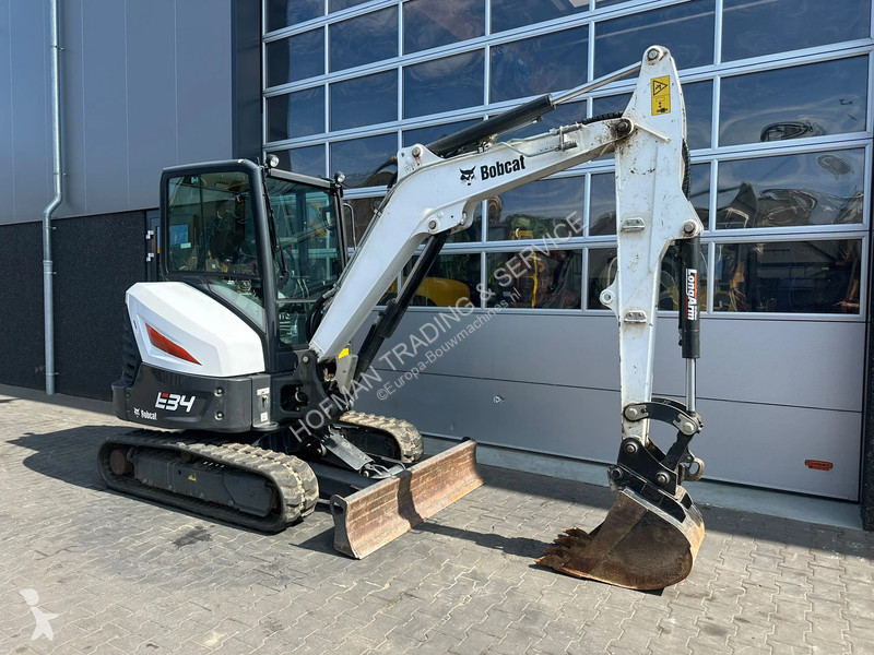 جرافة Bobcat E34