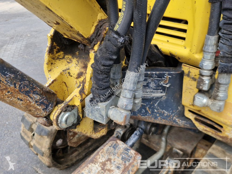 جرافة Yanmar SV08-1A(S)