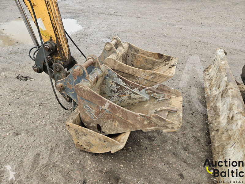 Экскаватор Hyundai Robex 80 CR-9