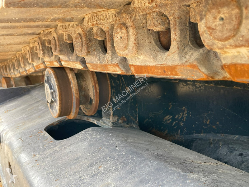جرافة Hyundai